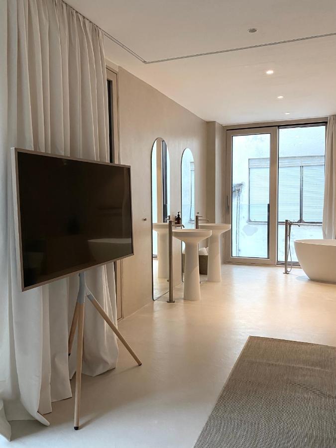 Olive Apartament *